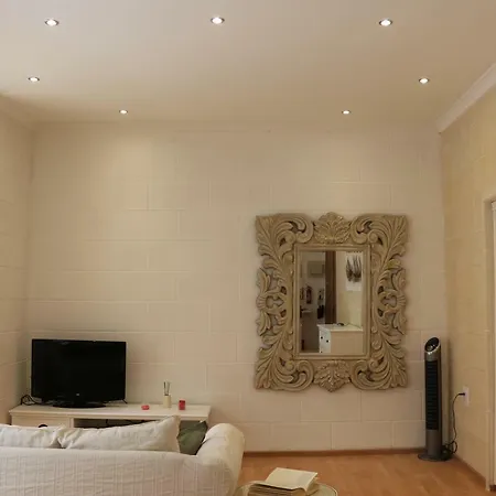 Apartment Charming In Republic Street Valletta