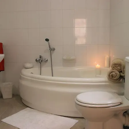 Charming In Republic Street Apartment Valletta